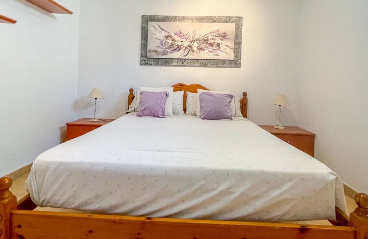 Casa de 4 habitaciones en Orihuela Costa en venta con piscina - 339.000 € (Ref: 9968921)