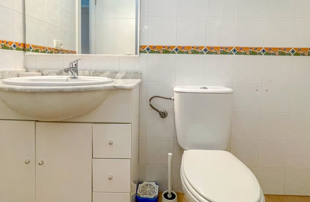Casa de 4 habitaciones en Orihuela Costa en venta con piscina - 339.000 € (Ref: 9968921)