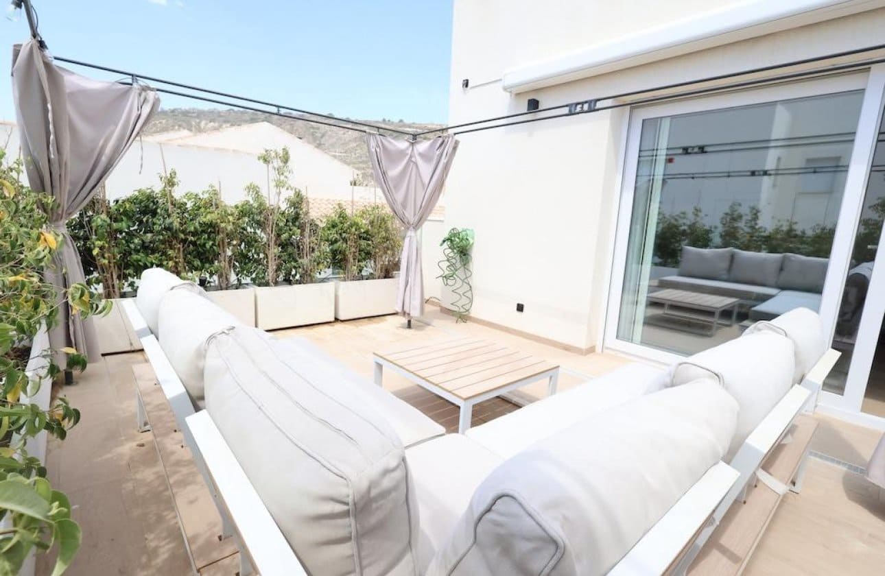 3 camera da letto Attico in vendita in Algorfa con piscina - 325.000 € (Rif: 9968922)