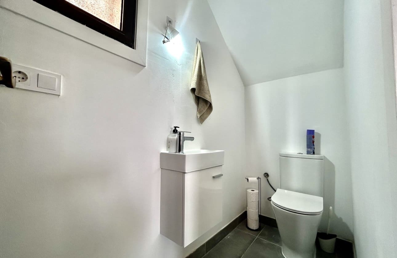 2 makuuhuone Huvila myytävänä paikassa Villamartin mukana uima-altaan - 229 000 € (Ref: 9968923)