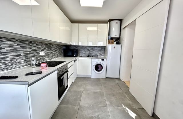 2 soveværelse Villa til salg i Villamartin, Orihuela med swimmingpool garage - € 218.000 (Ref: 9968923)