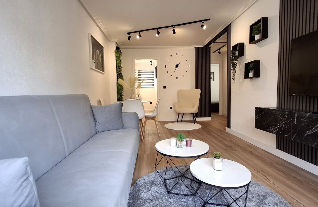 1 soverom Strandleiligheter til salgs i Torrevieja - € 167 000 (Ref: 9968925)