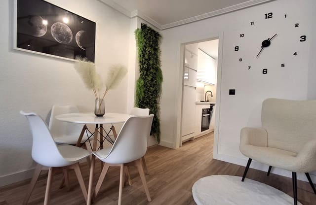 1 quarto Apartamento de Praia para venda em Avenida Habaneras - Curva de Palangre, Torrevieja - 167 000 € (Ref: 9968925)