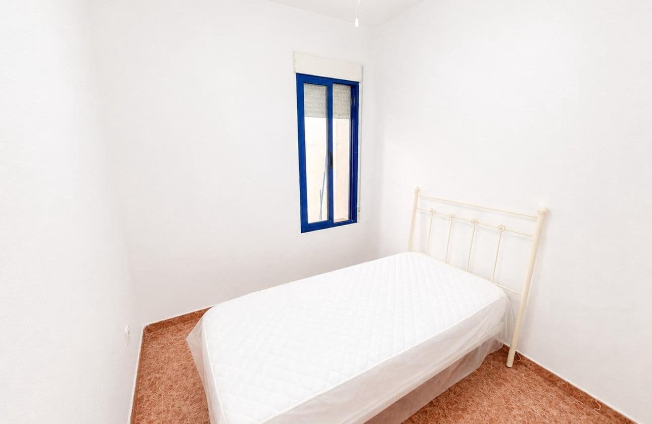 3 Zimmer Wohnung zu verkaufen in Torrevieja - 127.000 € (Ref: 9968929)
