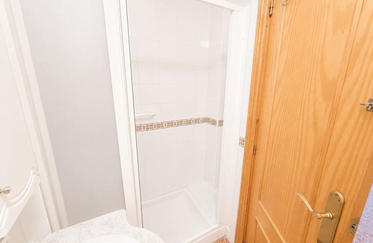 3 Zimmer Wohnung zu verkaufen in Torrevieja - 127.000 € (Ref: 9968929)