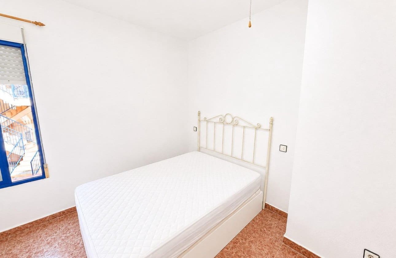 3 Zimmer Wohnung zu verkaufen in Torrevieja - 127.000 € (Ref: 9968929)