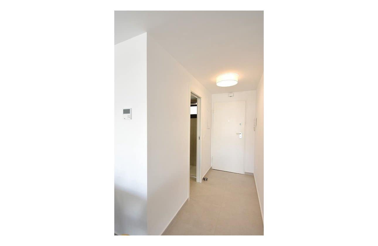 2 soverom Leilighet til salgs i Villamartin med svømmebasseng garasje - € 287 000 (Ref: 9968930)