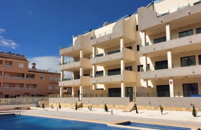 2 soverom Leilighet til salgs i Villamartin, Orihuela med svømmebasseng garasje - € 287 000 (Ref: 9968930)