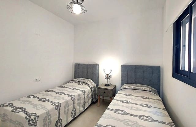 2 soverom Leilighet til salgs i Villamartin, Orihuela med svømmebasseng garasje - € 287 000 (Ref: 9968930)