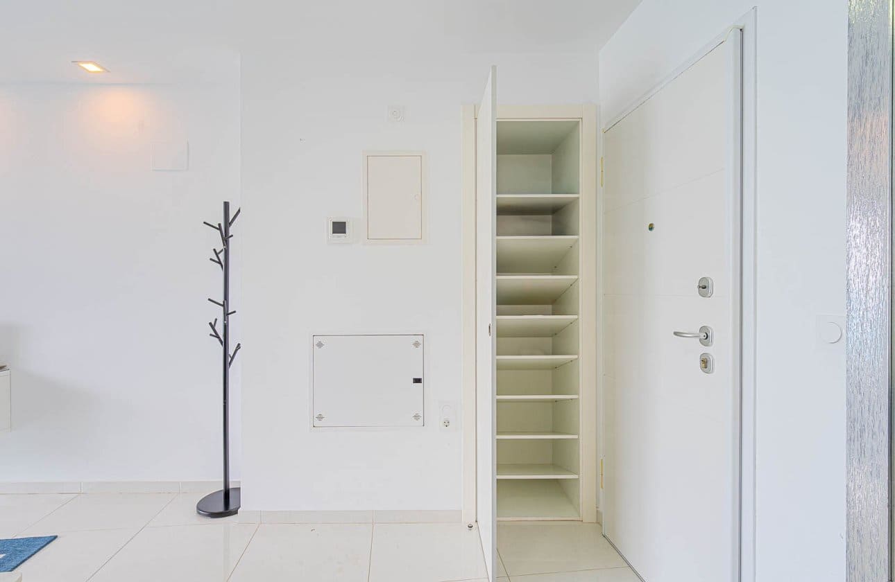 Apartamento de 2 habitaciones en Orihuela Costa en venta con piscina - 450.000 € (Ref: 9968933)