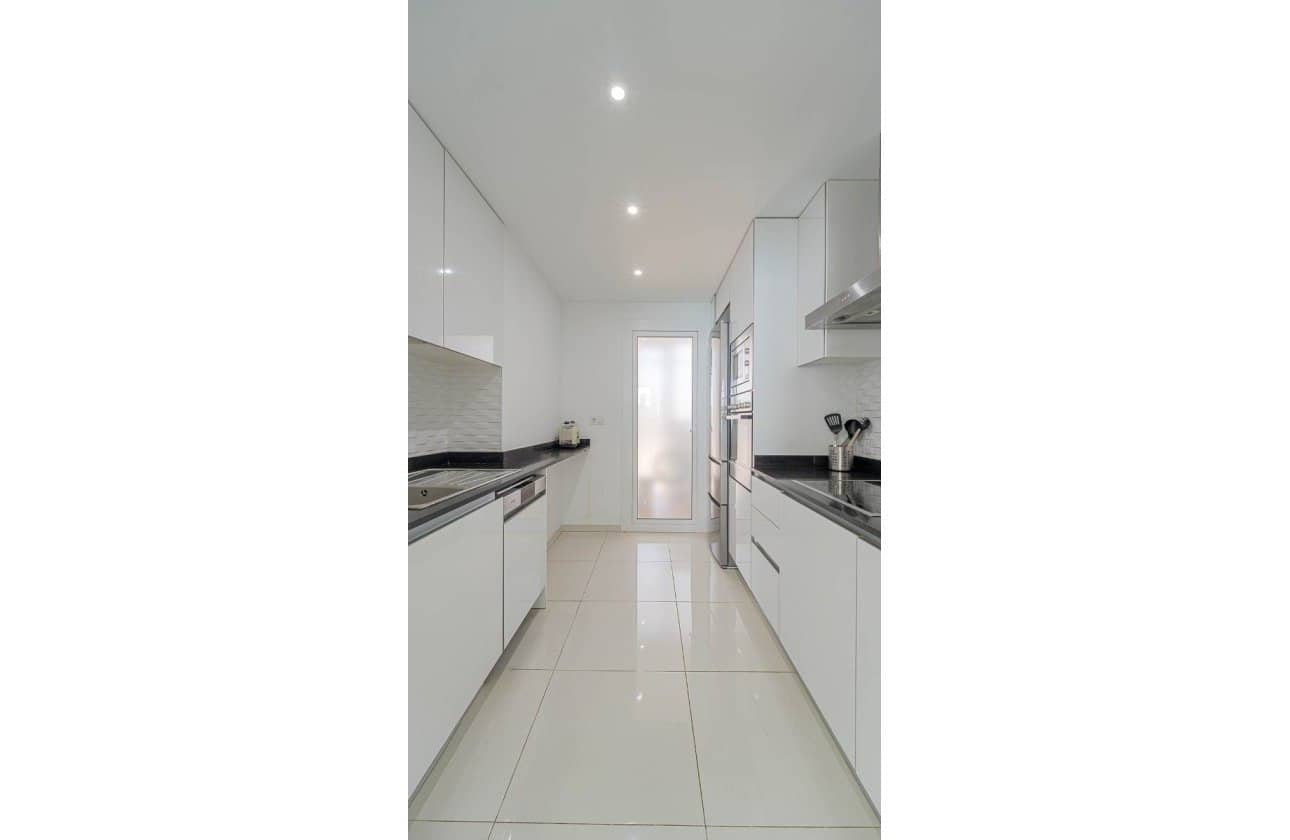 Apartamento de 2 habitaciones en Orihuela Costa en venta con piscina - 450.000 € (Ref: 9968933)