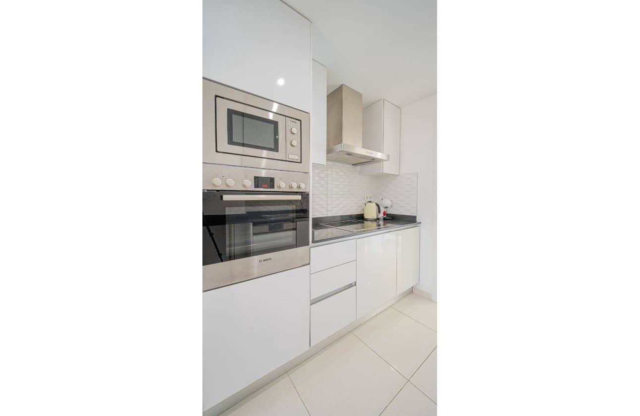Apartamento de 2 habitaciones en Orihuela Costa en venta con piscina - 450.000 € (Ref: 9968933)