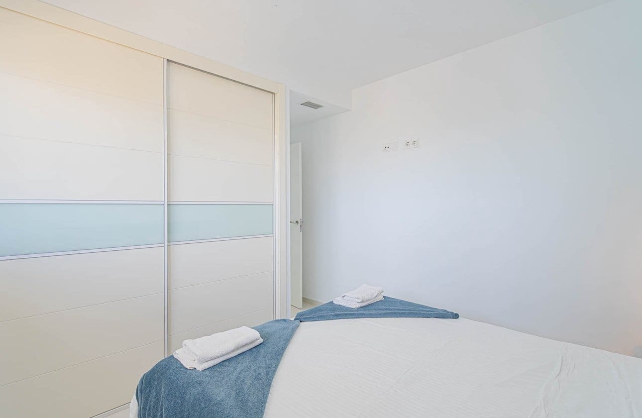 Apartamento de 2 habitaciones en Orihuela Costa en venta con piscina - 450.000 € (Ref: 9968933)
