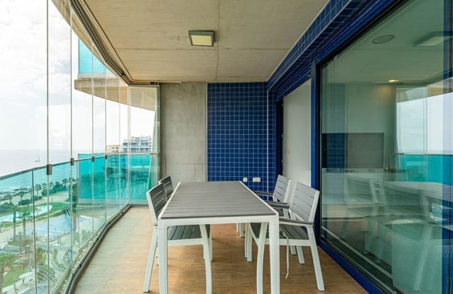 Apartamento de 2 habitaciones en Punta Prima, Torrevieja en venta con piscina - 450.000 € (Ref: 9968933)