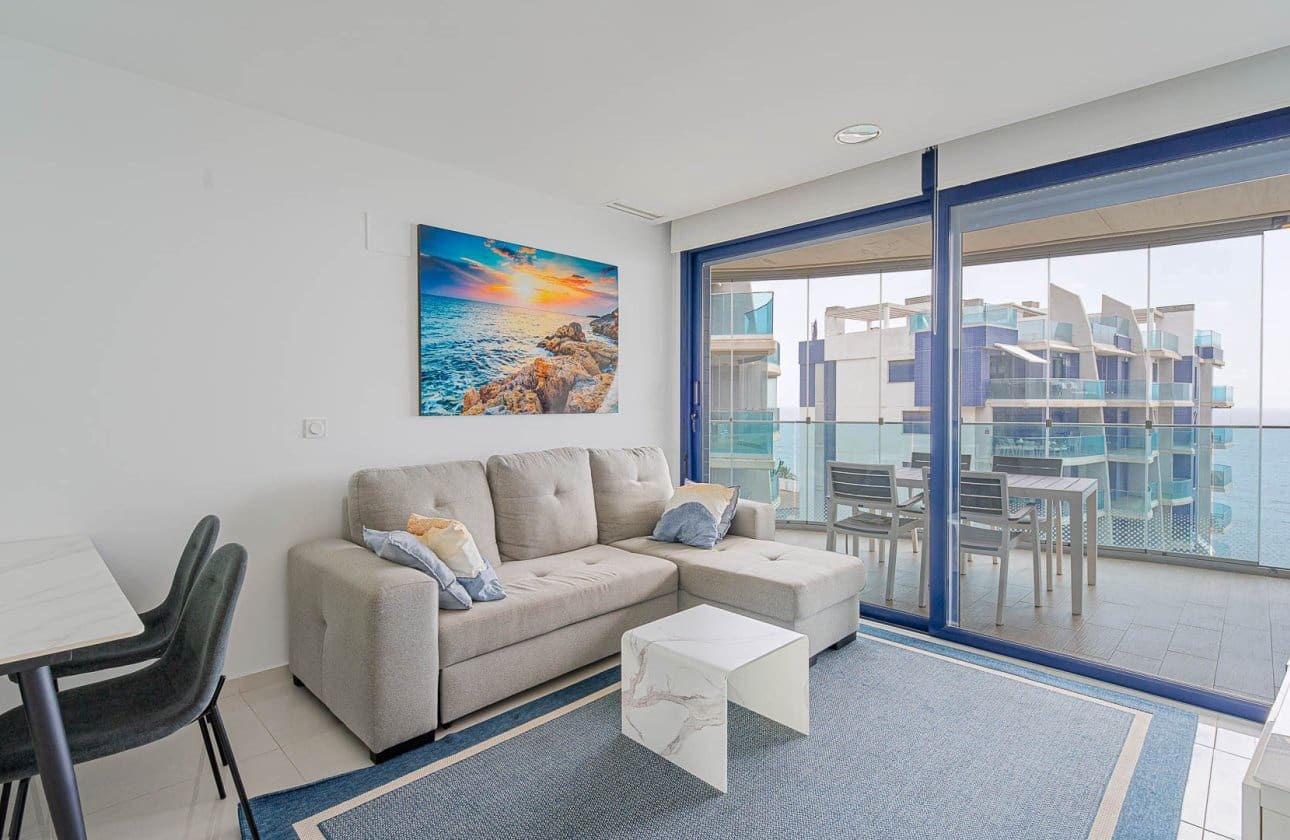 Apartamento de 2 habitaciones en Orihuela Costa en venta con piscina - 450.000 € (Ref: 9968933)