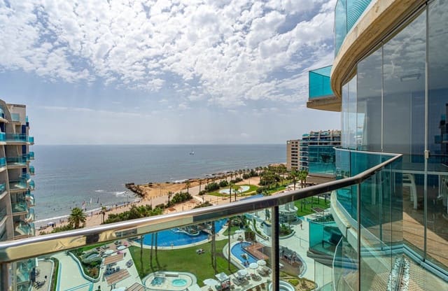 Apartamento de 2 habitaciones en Punta Prima, Torrevieja en venta con piscina - 450.000 € (Ref: 9968933)