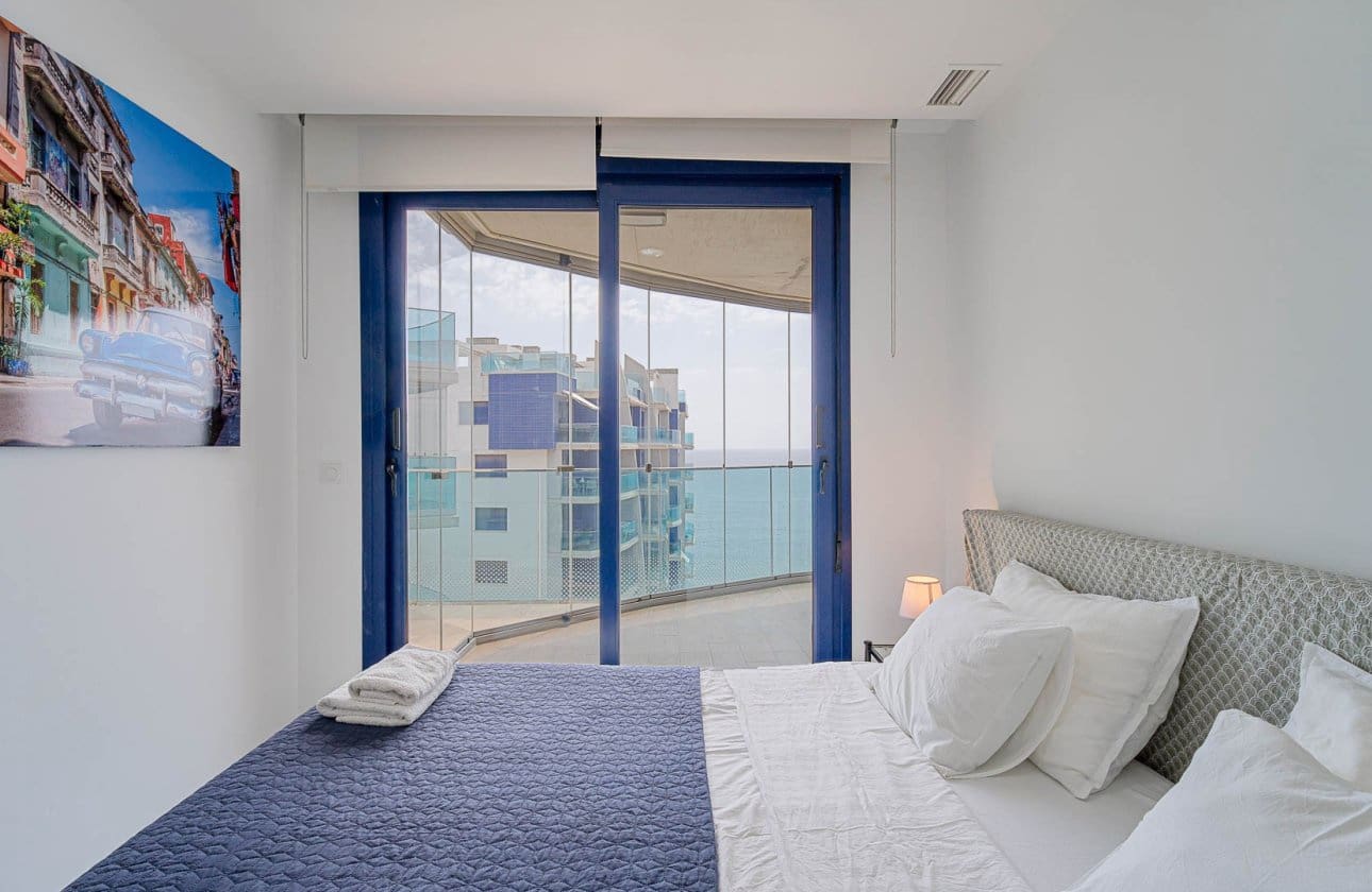 Apartamento de 2 habitaciones en Orihuela Costa en venta con piscina - 450.000 € (Ref: 9968933)