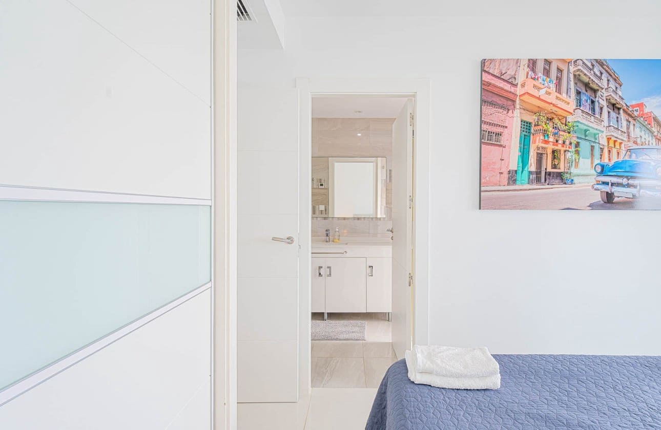 Apartamento de 2 habitaciones en Orihuela Costa en venta con piscina - 450.000 € (Ref: 9968933)