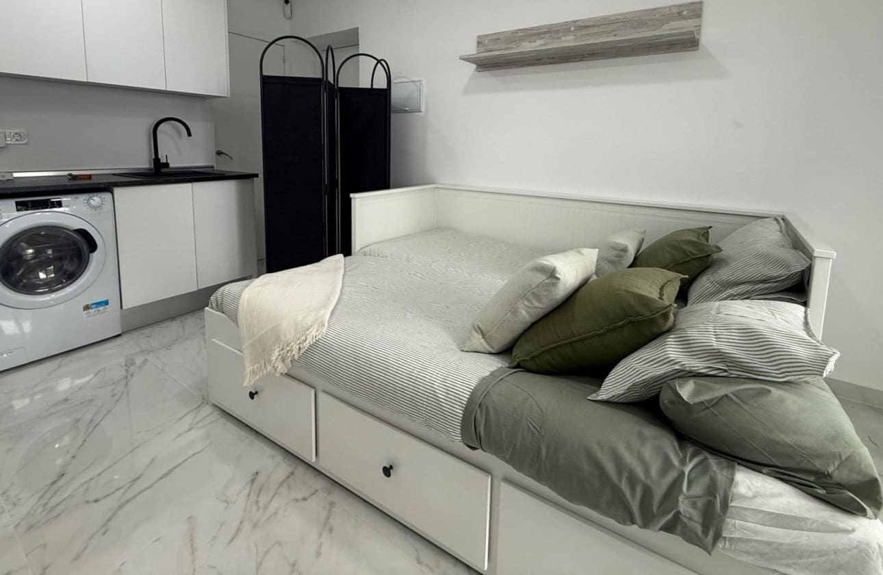 1 soveværelse Studio til salg i Ciudad Quesada med swimmingpool - € 89.900 (Ref: 9968935)