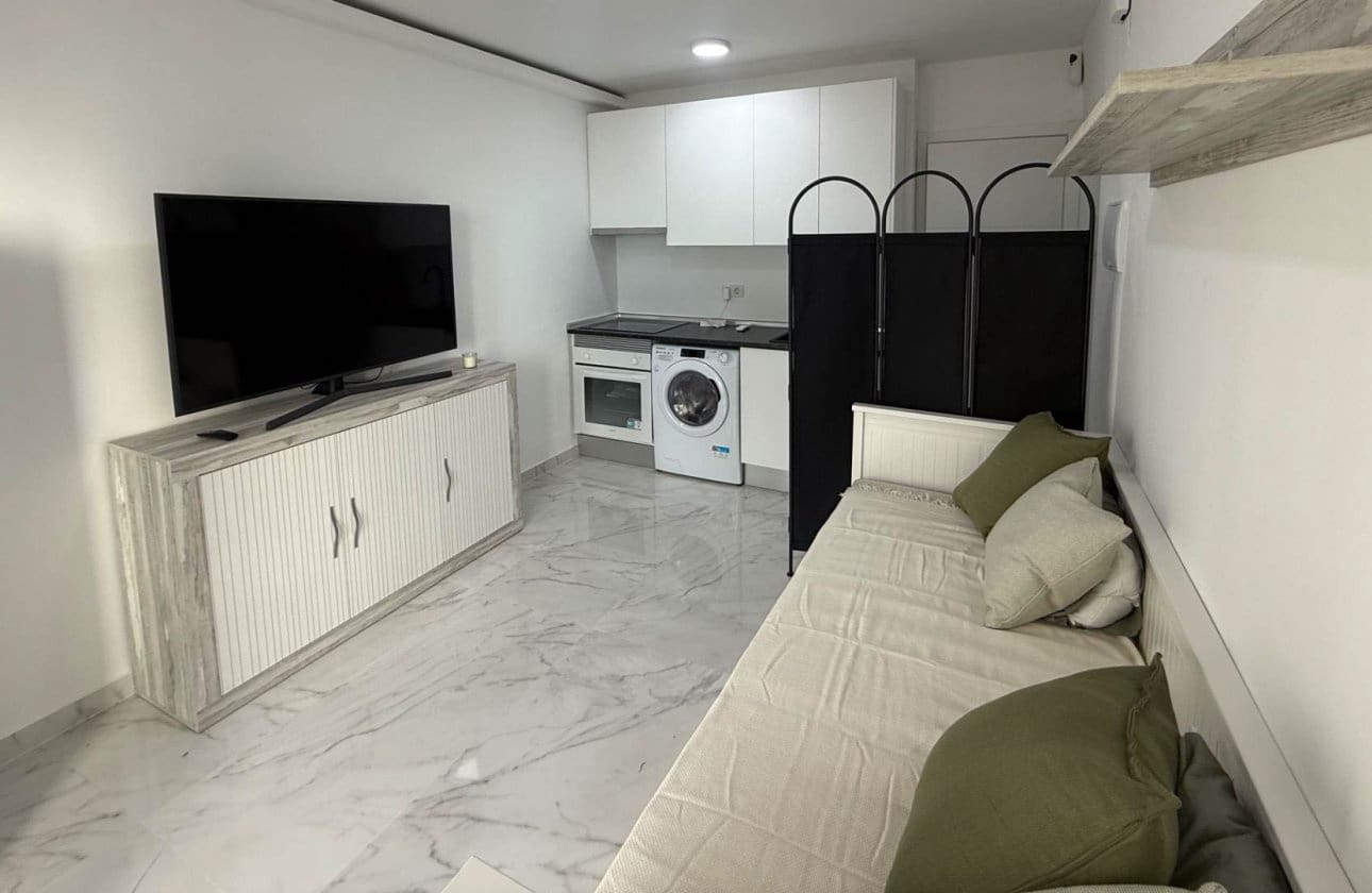 1 soveværelse Studio til salg i Ciudad Quesada med swimmingpool - € 89.900 (Ref: 9968935)