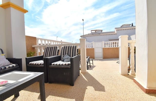 2 soveværelse Lejlighed til salg i Punta Prima, Orihuela med swimmingpool - € 179.000 (Ref: 9968937)