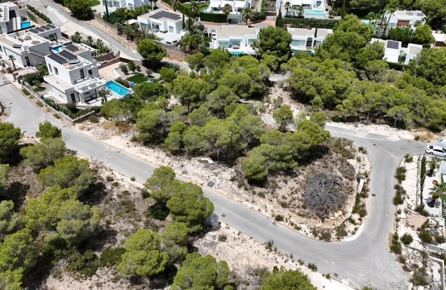 Bauplatz zu verkaufen in Las Colinas Golf, Orihuela - 375.000 € (Ref: 9968940)