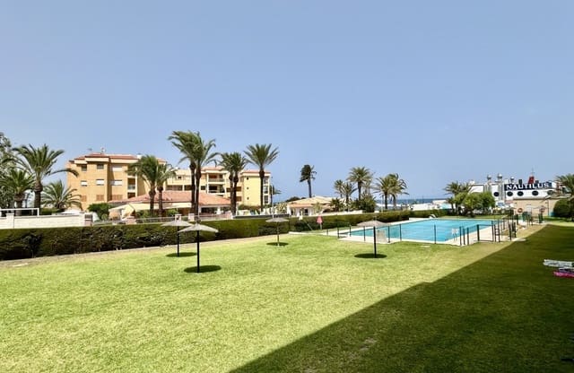 3 soverom Strandleiligheter til salgs i Punta Prima, Orihuela med svømmebasseng - € 225 000 (Ref: 9968942)