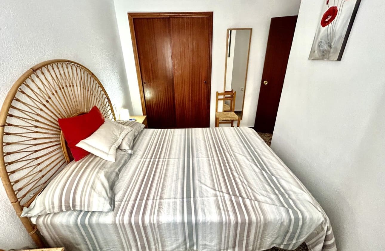 3 soverom Strandleiligheter til salgs i Orihuela Costa med svømmebasseng - € 225 000 (Ref: 9968942)
