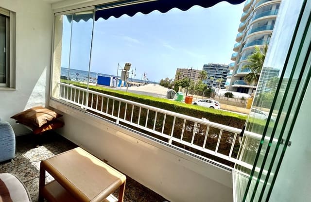 3 soverom Strandleiligheter til salgs i Punta Prima, Orihuela med svømmebasseng - € 225 000 (Ref: 9968942)