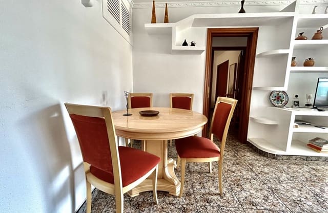 3 soverom Strandleiligheter til salgs i Punta Prima, Orihuela med svømmebasseng - € 225 000 (Ref: 9968942)