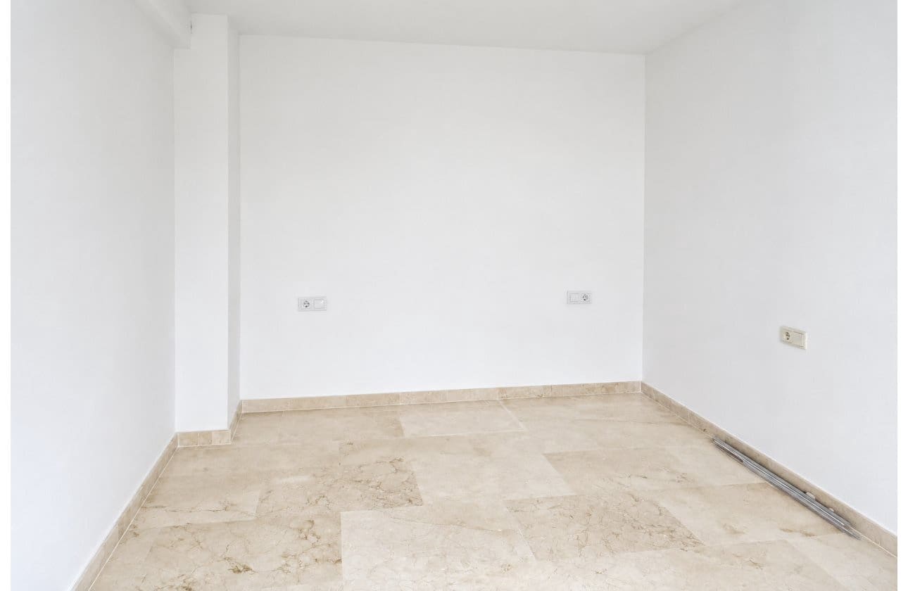 2 makuuhuone Huoneisto myytävänä paikassa Campoamor mukana uima-altaan - 199 900 € (Ref: 9968943)