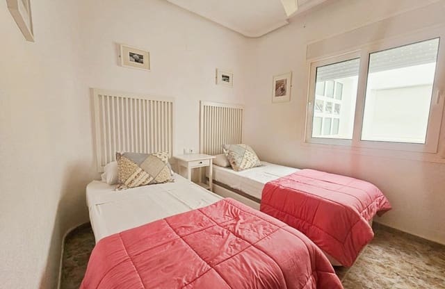 2 soverom Strandleiligheter til salgs i Aguamarina, Orihuela med svømmebasseng - € 224 000 (Ref: 9974383)