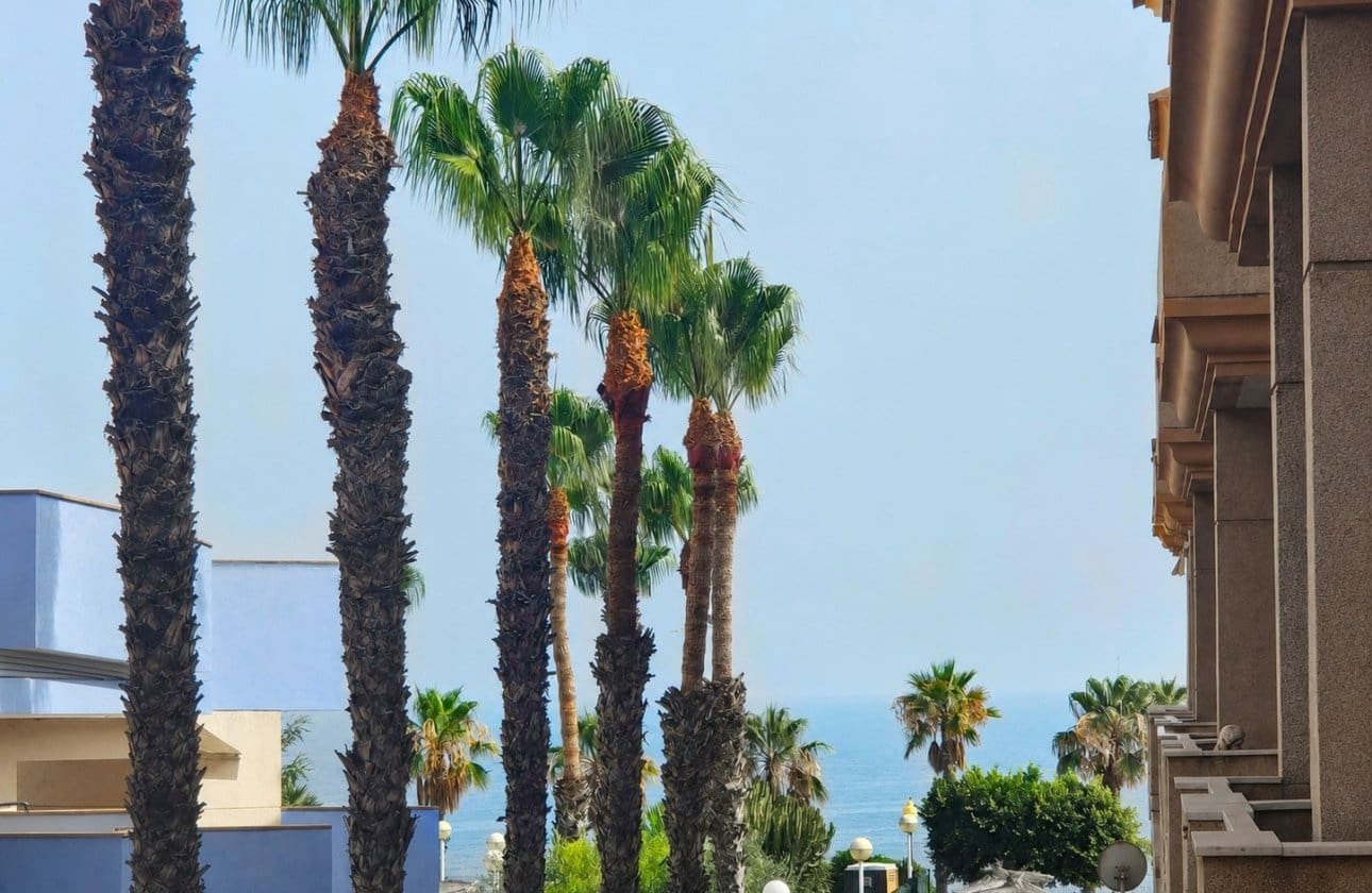 2 soverom Strandleiligheter til salgs i Orihuela Costa med svømmebasseng - € 224 000 (Ref: 9974383)