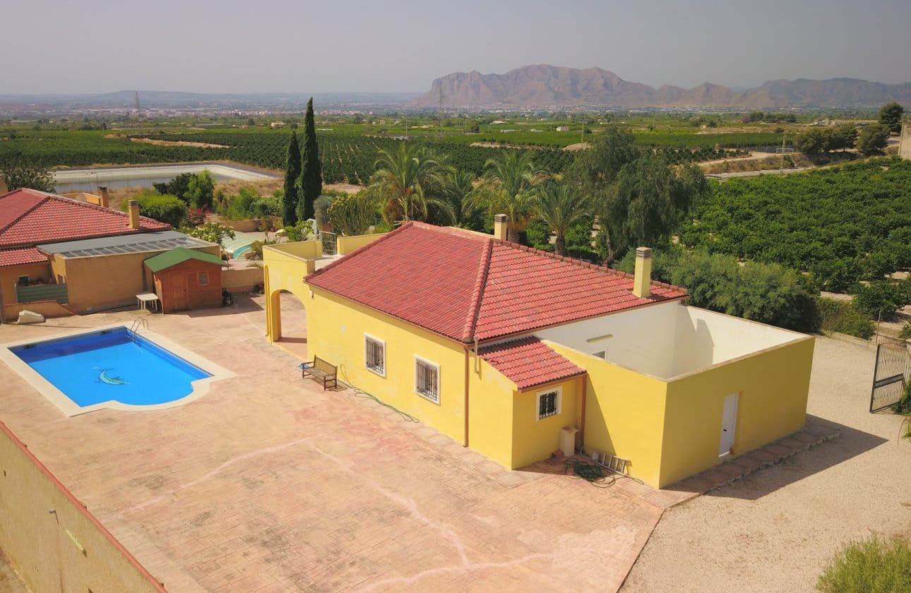 3 soverom Villa til salgs i Albatera med svømmebasseng - € 325 000 (Ref: 9975668)