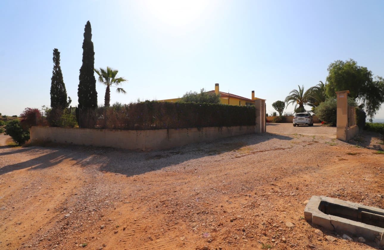 3 soverom Villa til salgs i Albatera med svømmebasseng - € 325 000 (Ref: 9975668)