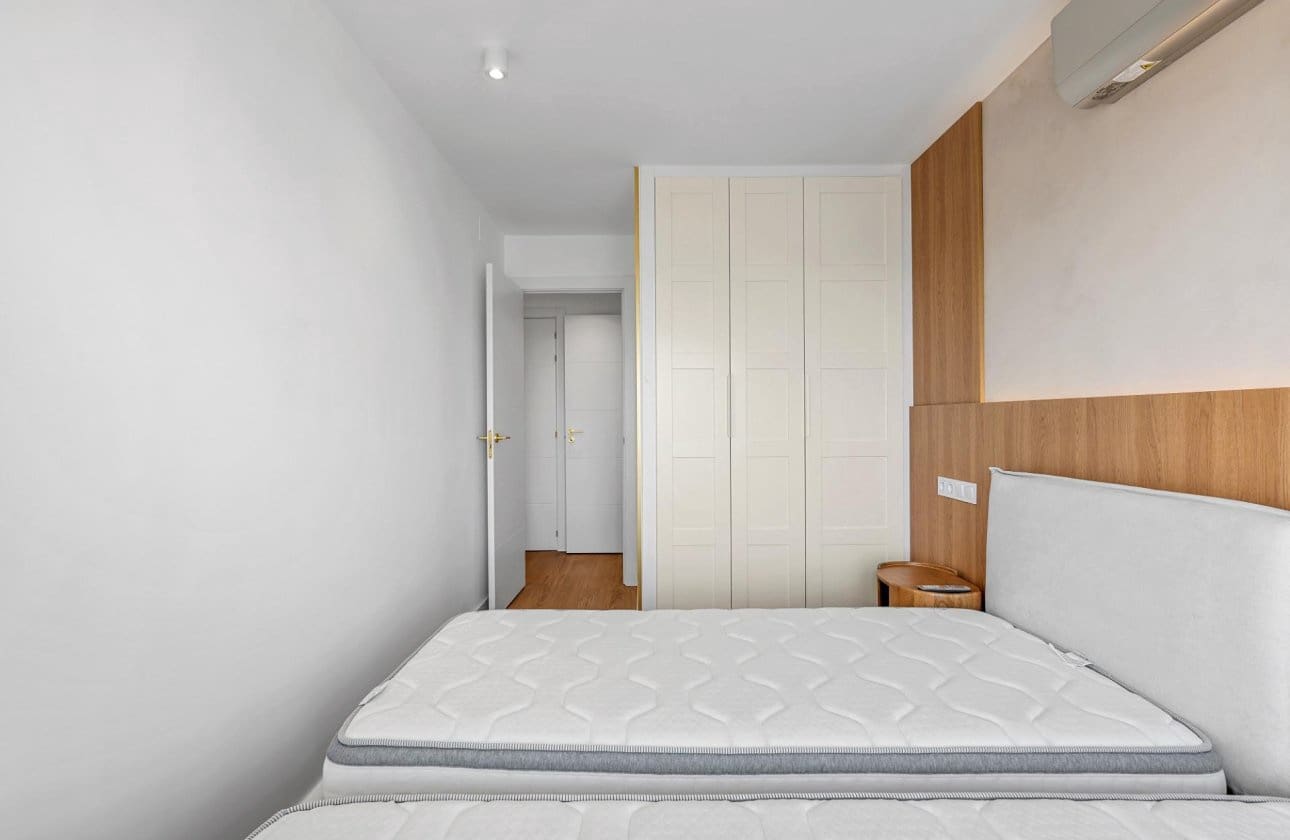 2 soverom Leilighet til salgs i Punta Prima med svømmebasseng - € 225 000 (Ref: 9975671)