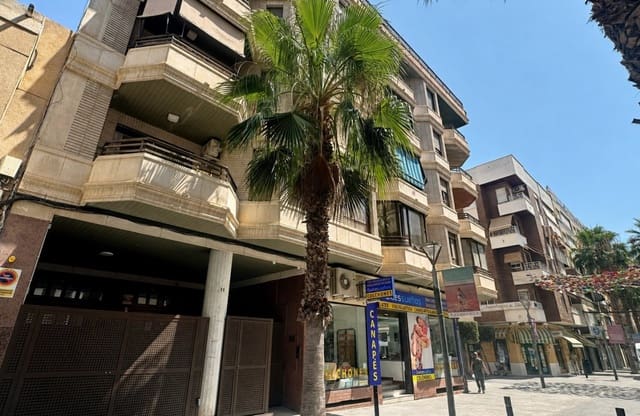 Apartamento de 4 habitaciones en Centro - Muelle Pesquero, Torrevieja en venta - 255.000 € (Ref: 9975672)