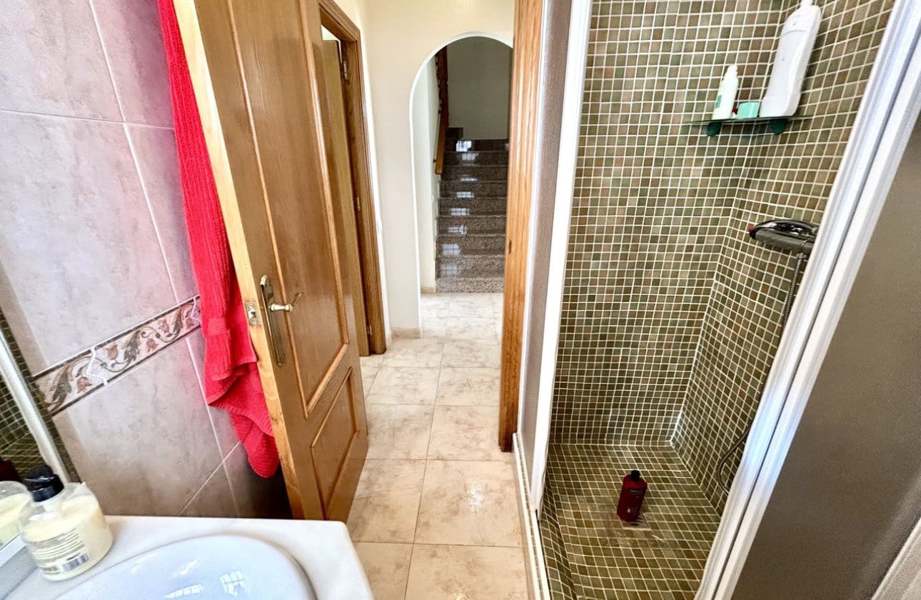 3 soverom Hus til salgs i Torre de la Horadada med garasje - € 399 000 (Ref: 9983241)