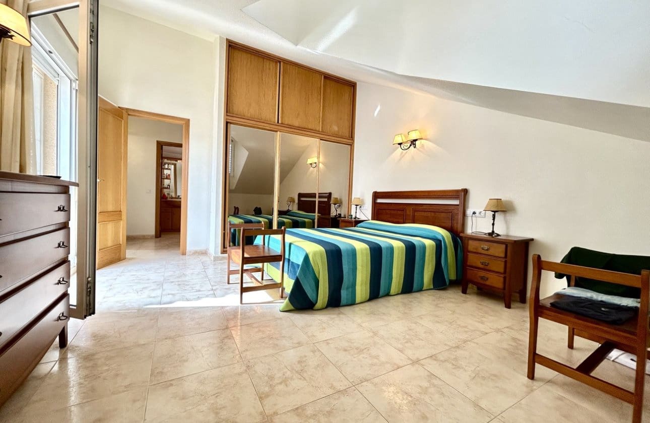 3 soverom Hus til salgs i Torre de la Horadada med garasje - € 399 000 (Ref: 9983241)