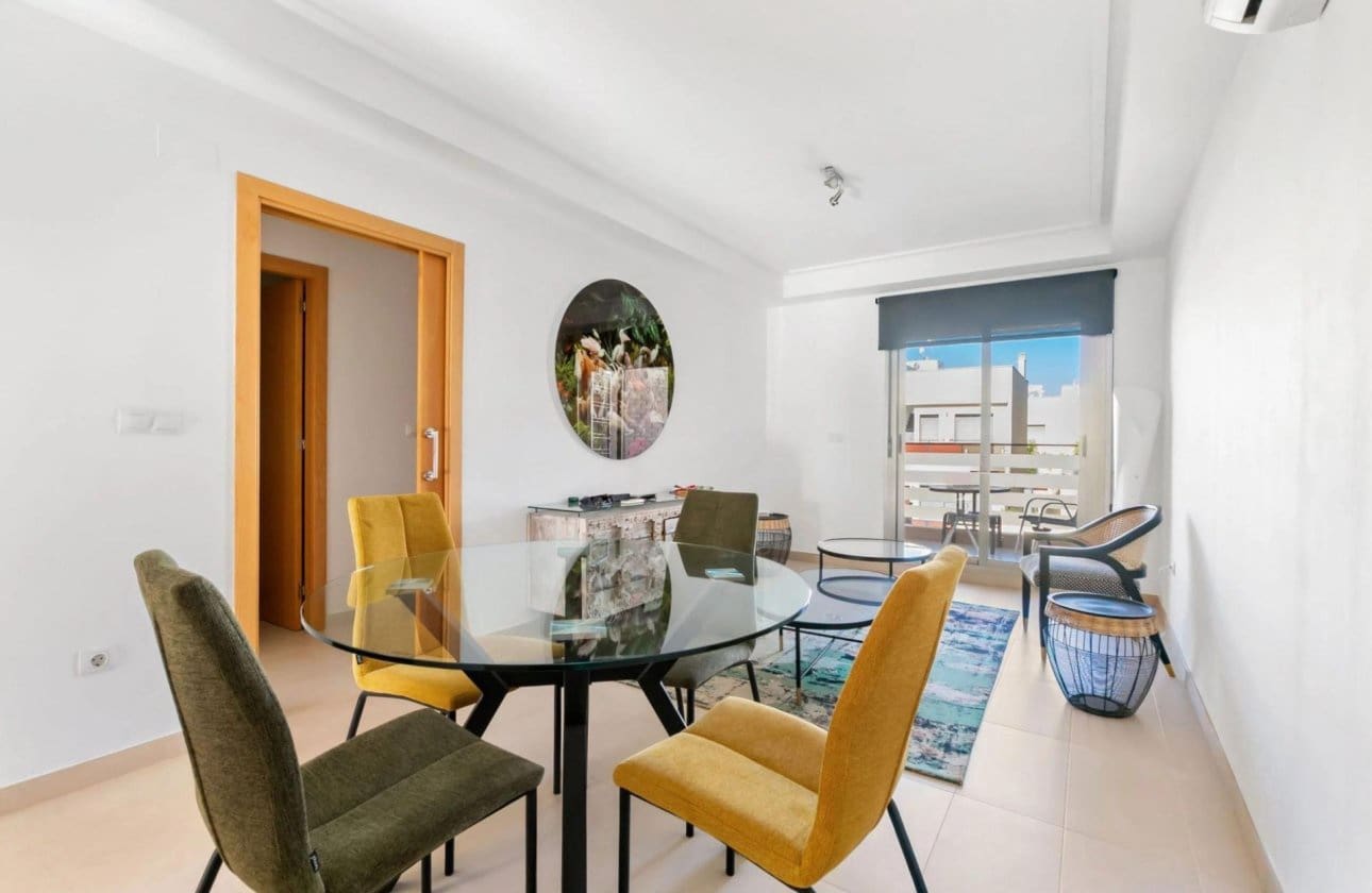 2 slaapkamer Penthouse te koop in Torre de la Horadada met zwembad - € 259.000 (Ref: 9983242)