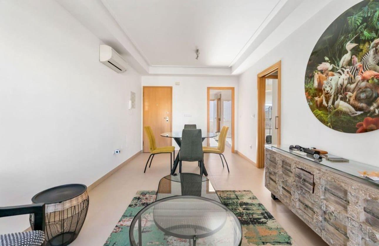 2 slaapkamer Penthouse te koop in Torre de la Horadada met zwembad - € 259.000 (Ref: 9983242)