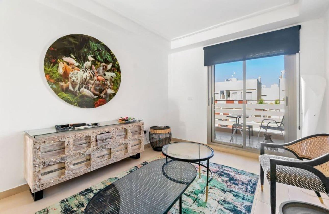 2 slaapkamer Penthouse te koop in Torre de la Horadada met zwembad - € 259.000 (Ref: 9983242)