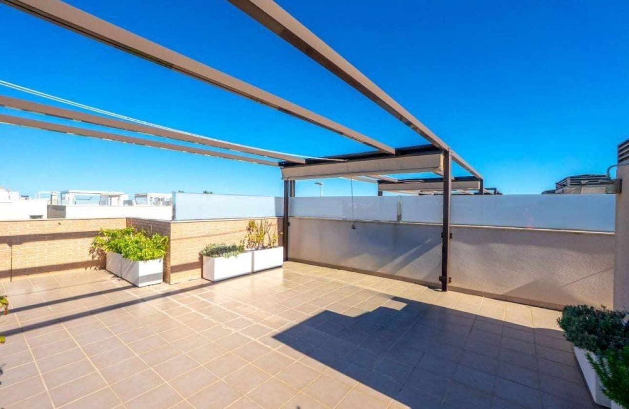 2 slaapkamer Penthouse te koop in Torre de la Horadada met zwembad - € 259.000 (Ref: 9983242)