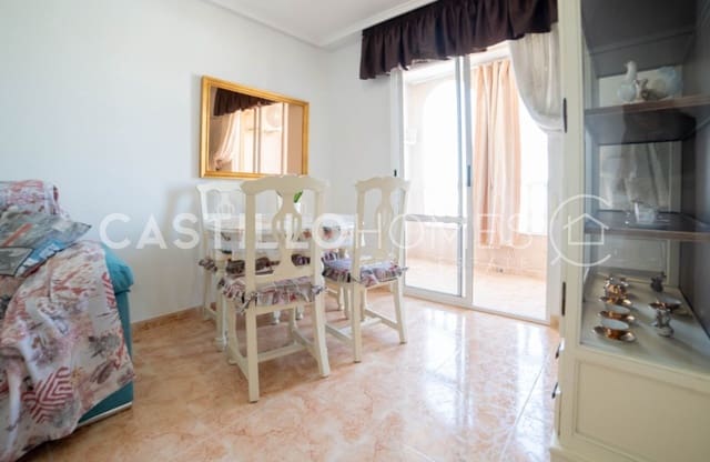 Apartamento de 2 habitaciones en Parque de las Naciones, Torrevieja en venta - 133.000 € (Ref: 9983246)