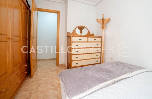 Apartamento de 2 habitaciones en Parque de las Naciones, Torrevieja en venta - 133.000 € (Ref: 9983246)