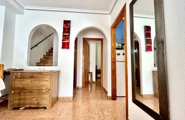 3 soverom Hus til salgs i Los Altos med svømmebasseng garasje - € 209 000 (Ref: 9990898)
