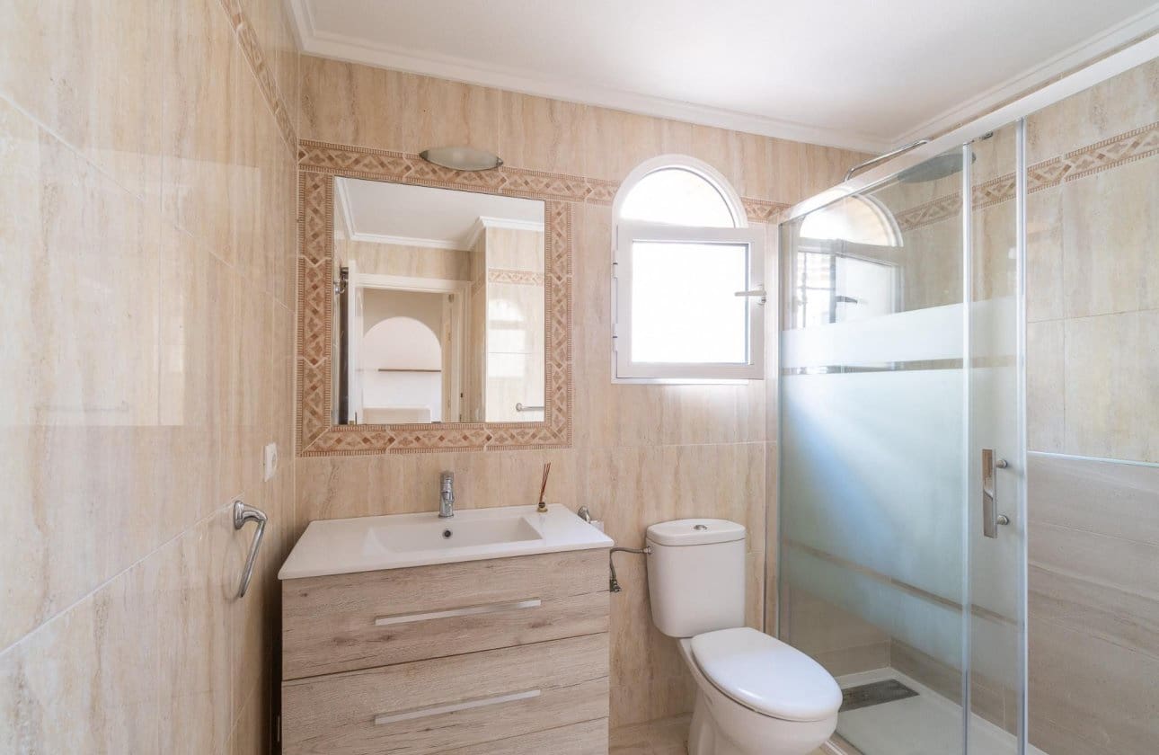 2 bedroom Bungalow for sale in Los Dolses with pool - € 175,000 (Ref: 9990899)