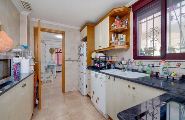 3 soverom Villa til salgs i San Fulgencio med svømmebasseng garasje - € 399 000 (Ref: 9990900)