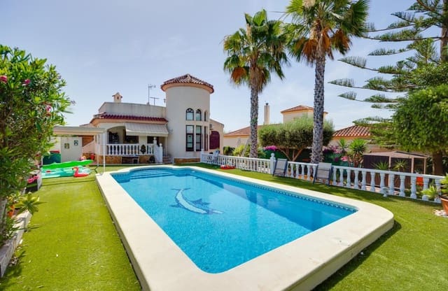 3 soverom Villa til salgs i San Fulgencio med svømmebasseng garasje - € 399 000 (Ref: 9990900)