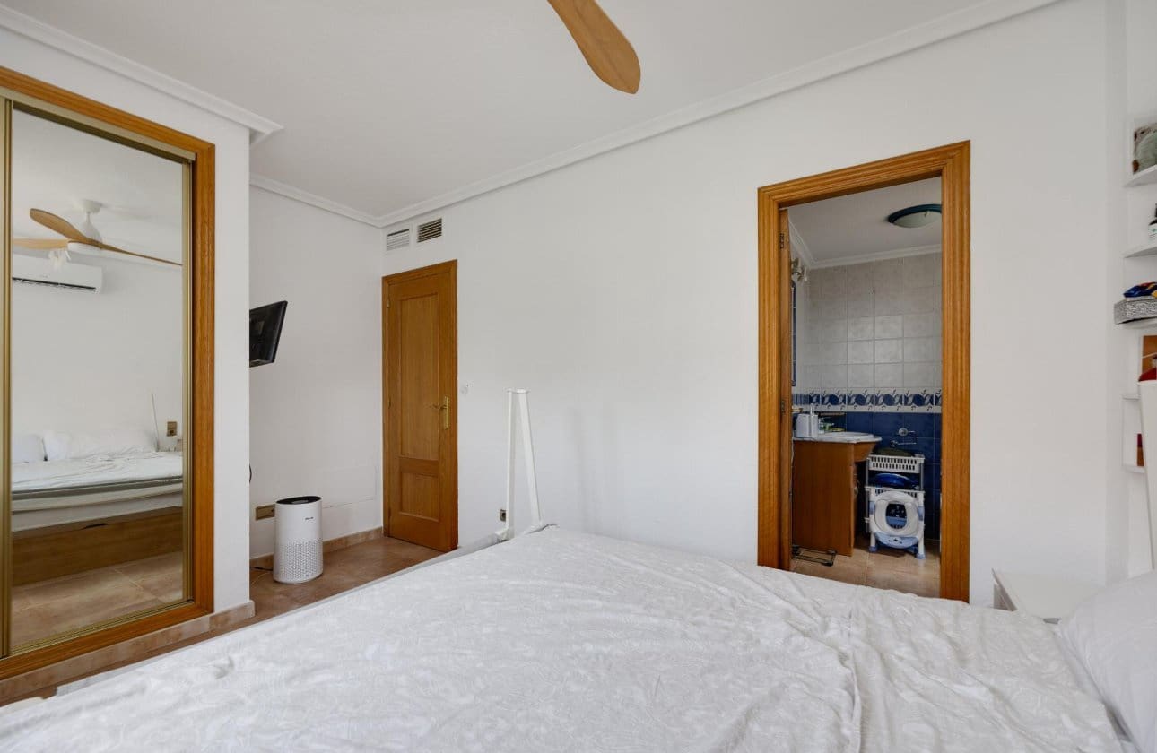 3 soverom Villa til salgs i San Fulgencio med svømmebasseng garasje - € 399 000 (Ref: 9990900)